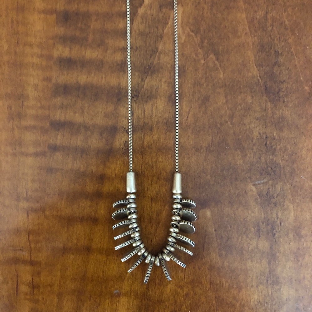 Mid length necklace
